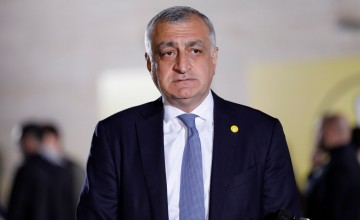 „ქართველი ერი აღიდგენს ღირსებას, ააშენებს თანამედროვე  სახელმწიფოს, მაგრამ არ დაკარგავს წინაპართა მემკვიდრეობას,  - როგორც ეს შეძლო  იაპონელმა ერმა“- მამუკა ხაზარაძე