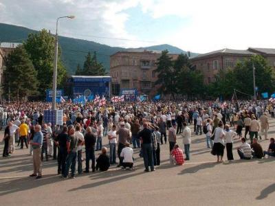 გორში "ქართული ოცნების" აქციაზე 2300-მდე ადამიანი იმყოფებოდა