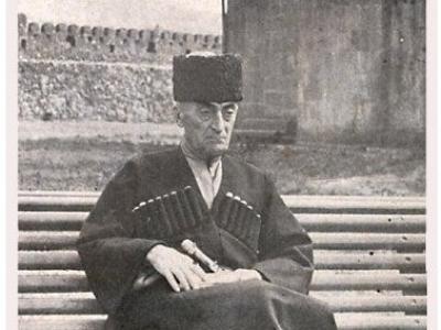კოლხური კოშკის ციხისთავი (კონსტანტინე გამსახურდიას გარდაცვალების დღისადმი)
