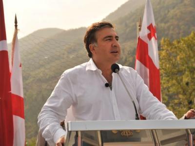 სააკაშვილი მოქალაქეობას გამარტივებული წესით მიანიჭებს