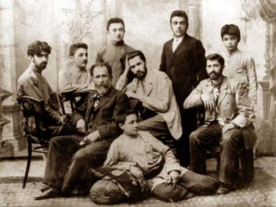“უჩინარი კაცი”- ალექსანდრე როინაშვილი