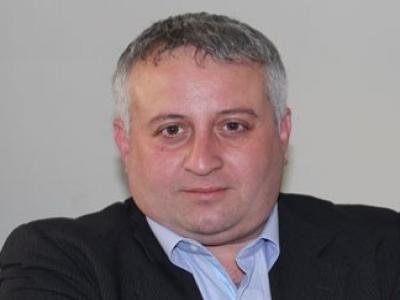 ვინ არის დეპუტატი ჩრდილელი?