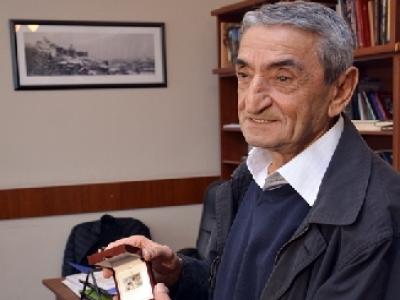 ბესიკ ხარანაულს ხელოვნებაში შეტანილი განსაკუთრებული წვლილისთვის ხელოვნების ქურუმი გადაეცა
