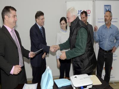 USAID-ი და MASHAV-ი თანამშრომლობენ საქართველოში რძის პროდუქციის წარმოების გაუმჯობესების მიზნით