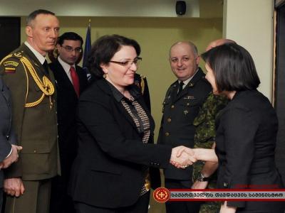 თინათინ ხიდაშელმა ნატოს წევრი ქვეყნების სამხედრო ატაშეებს უმასპინძლა