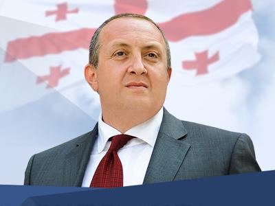 "ახლა არჩევნებია და არმია და შეიარაღებული ძალები უნდა იყოს დეპოლიტიზირებული”