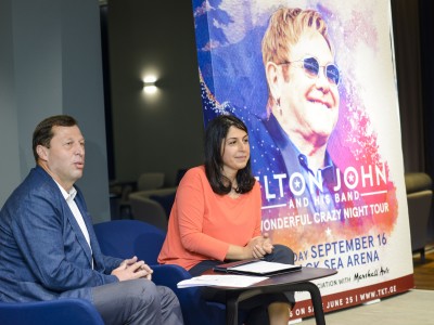 SOLO და Eastern Promotions წარმოგიდგენთ ლეგენდარული ელტონ ჯონისა და მისი ბენდის კონცერტს