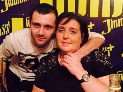 „ნარკოტიკული საშუალება ვასაძემ ჩამიდო, ყველაფერის მოტივი კი დედაჩემია“