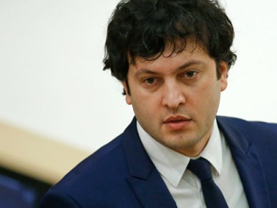 "ნარკოპოლიტიკის კანონპროექტზე მსჯელობა ყველასთან, მათ შორის საპატრიარქოსთან ერთად უნდა გაგრძელდეს"