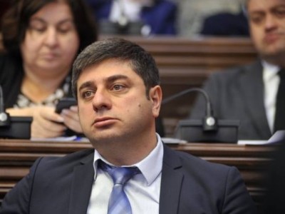 ზაქარია ქუცნაშვილი: საპრეზიდენტო არჩევნებს წინასწარ დაწინაურებული კანდიდატი არ ეყოლება