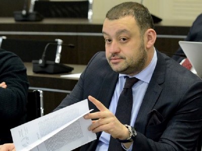 ბექა ოდიშარია: ბიბლიასთან ვინ უფრო ახლოს არის, საზოგადოებამ განსაჯოს