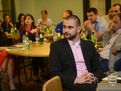 საქართველოს ბანკმა პროექტ „ბიზნეს კაფე“-ს  ფარგლებში რიგით მეორე შეხვედრა გამართა