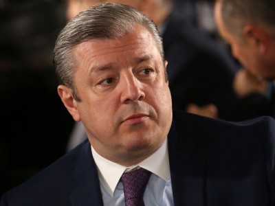 გიორგი კვირიკაშვილი პარლამენტის წინ აქციაზე მივიდა