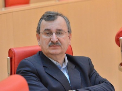 „ერთ მშვენიერ დღეს, პარლამენტის შენობას ხალხი მოადგება და დაიძახებს - „კაა!“