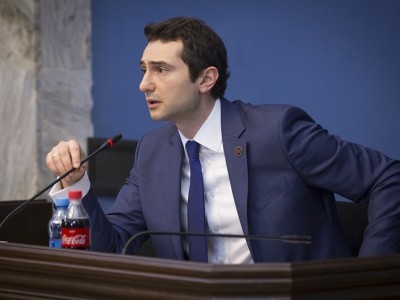 პარლამენტის სამუშაო ჯგუფი ჰაერის დაბინძურების ძირითად მიზეზებს ასახელებს