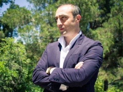 კოტე იოსელიანი ჰომოფობიური განცხადების გამო ბოდიშს იხდის