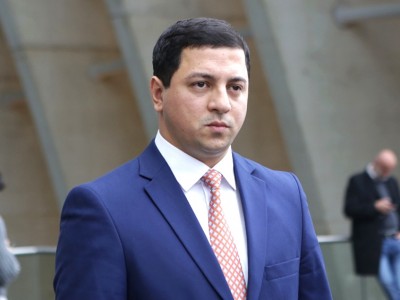 "მამუკა ბახტაძეს ვუცხადებთ ნდობას, ვანიჭებთ პრემიერ მინისტრის სტატუსს და ლეგიტიმაციას"