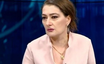 ანრი ბიბინეიშვილი თაკო ჩარკვიანს: არასდროს მინახავს არსად, თქვენნაირი უმადური, გაიძვერა, ყალბი, უნიჭო, პროვინციელი და მართლა მთელი არსებით ფულის მონა