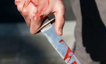თბილისში ახალგაზრდა გოგონა, სავარაუდოდ, ყოფილმა ქმარმა დაჭრა
