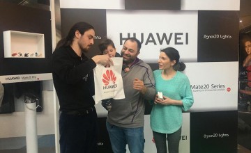 HUAWEI-მ  თბილისი მოლში გამართულ შოურუმზე მოსული ყველა სტუმარი დაასაჩუქრა