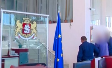 ქალს ქმარი და მამამთილი ფიზიკურ შეურაცხყოფას აყენებდნენ - ორივე მამაკაცი დაკავებულია