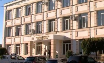 "75 წლის მამაკაცი მსხვერპლის ოჯახის მოპირდაპირედ ცხოვრობდა და მან ბავშვი სახლში შეიტყუა" - კასპში მომხდარი საზარელი შემთხვევის დეტალები