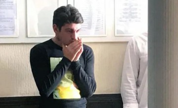 კასპში არასრულწლოვანი დედის მიერ მოკლული 7 თვის ჩვილის მამას ბრალი წაუყენეს