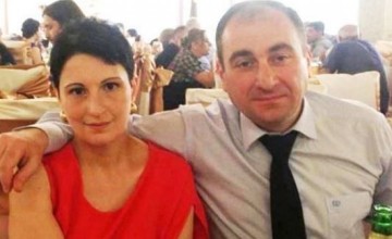 დავით ცინარიძე სასამართლოზე: ჩემი ცოლი პოლიციაში დარეკვას ცდილობდა, მე ეს არ მინდოდა. ერთმანეთს ფიზიკურად დავუპირისპირდით, რომლის დროსაც იარაღი შემთხვევით გამივარდა
